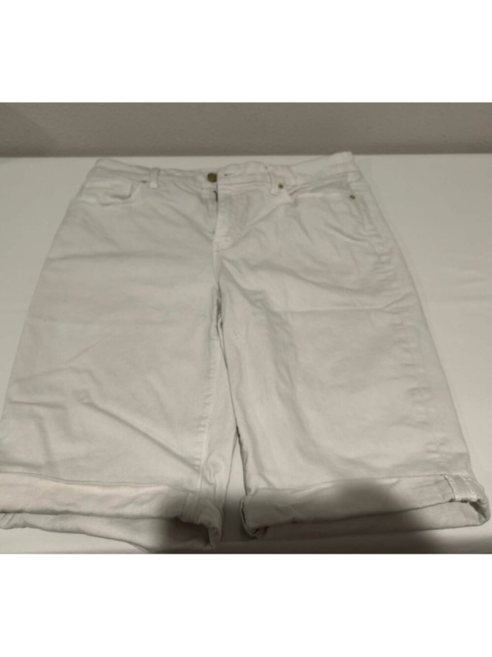 Chico's So Slimming Girlfriend Denim Shorts White Size 1 Cuffed